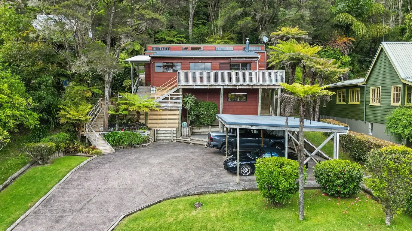 48 Opanuku Road