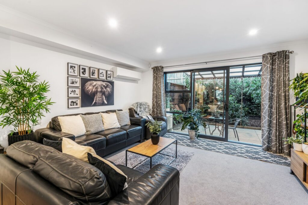31 William Wallbank Crescent