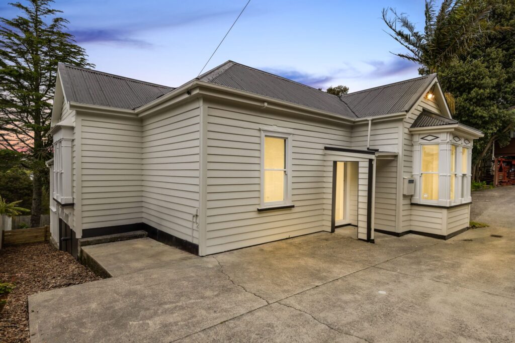 4/198 Don Buck Road