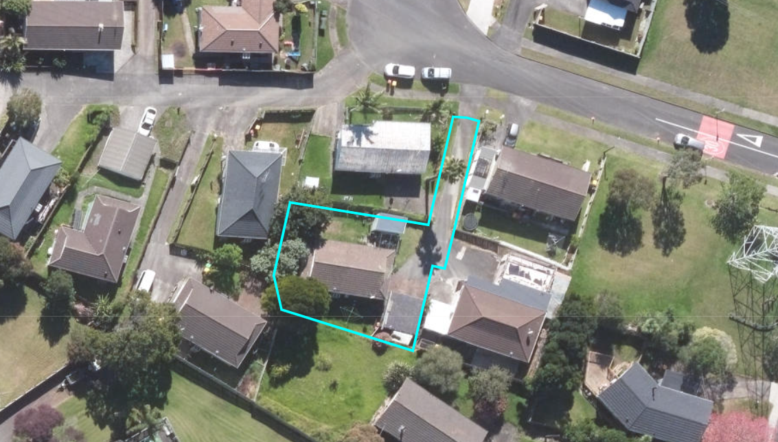 8 Halloran Place